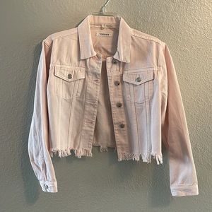 Vigoss light pink denim cropped jacket size small